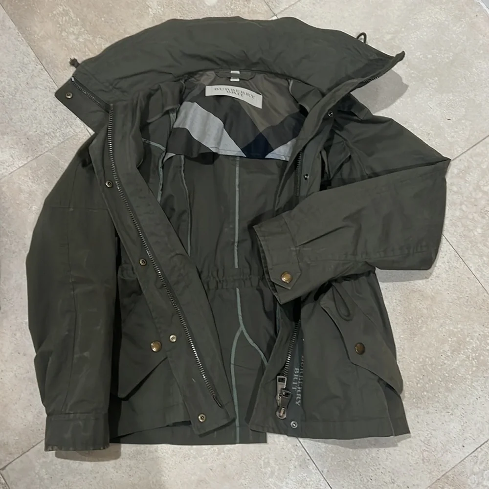 Burberry Brit 3 Piece 3 Season Barn Jacket. Size 4 - Picture 13 of 13
